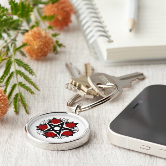 Pentagram met rode rozen sleutelhanger (Zijkant)