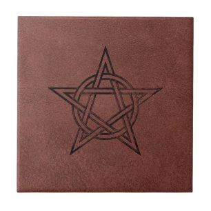Pentagram - Pagan Magic Symbol op rood leder Tegeltje