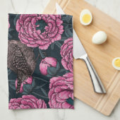 Peonies and wrens on dark gray theedoek (Quarter Fold)