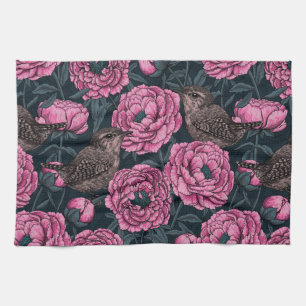 Peonies and wrens on dark gray theedoek
