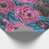 Peonies en bomen op blauw cadeaupapier (Hoek)