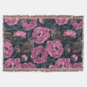 Peonies en draden op donkergrijs deken (Voorkant)