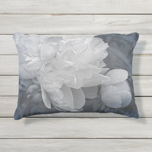 Peony Blue Flower Outdoor Accent Pillow Buitenkussen