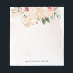 Peony en Gold Foil Bloom Notitieblok<br><div class="desc">Deze aanpasbare laptop is ontworpen om te coördineren met ons Peony- en Gold-collectie en biedt tal van roze en gouden pony's met een groen foliezakje op een waterverf achtergrond. Voor een meer geavanceerde aanpassing van dit ontwerp, bijvoorbeeld het wijzigen van de lay-out, het lettertype of de tekstgrootte, klikt u hierboven...</div>