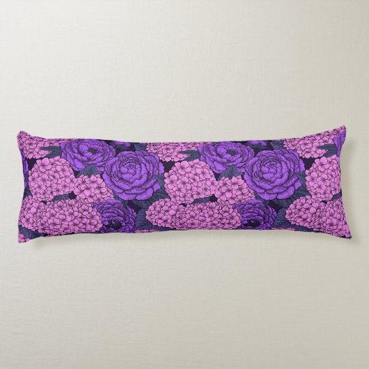 Peony en hydrangea in roze en violet lichaamskussen (Achterkant)