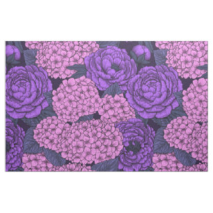 Peony en hydrangea in roze en violet stof