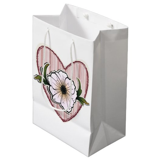 Peony Heart Medium Cadeauzakje (Voorkant Gekanteld)