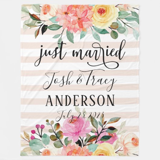 Peony Roos Net getrouwd Aankondiging Foto Prop. Fleece Deken (Voorkant)