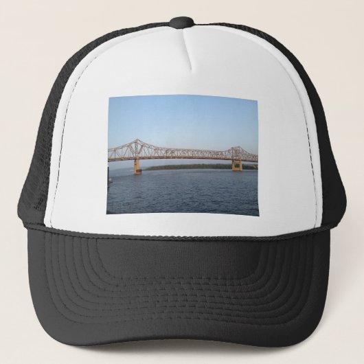 Peoria Skyline Trucker Pet (Voorkant)