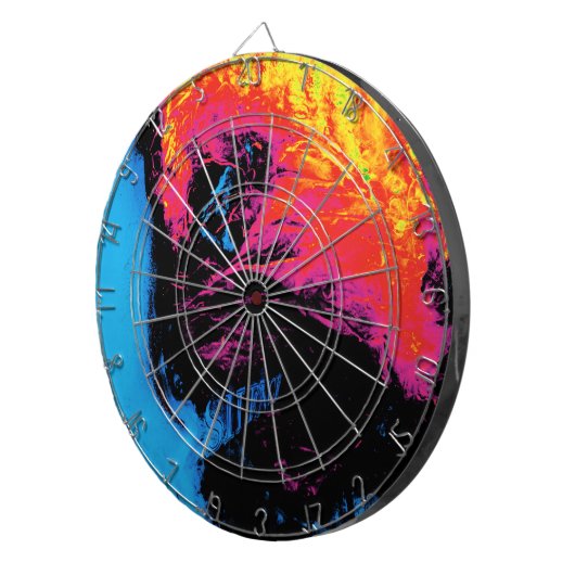 Peper en kunststof, geïsoleerd dartbord (Voorkant Rechts)