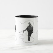 Pepper Spray Man op Two-Tone Mok (Midden)