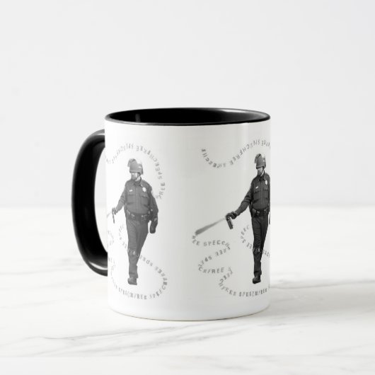 Pepper Spray Man op Two-Tone Mok (Voorkant links)