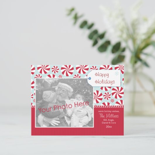Peppermint Candy Red and Blue Holiday Personalized Feestdagenkaart (Staand voorkant)