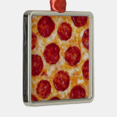 Pepperoni Pizza Hot en Yummy! Metalen Ornament (Rechts)