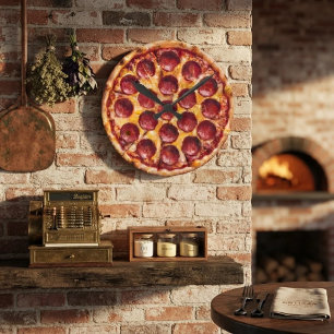 Pepperoni Pizza Ronde Klok