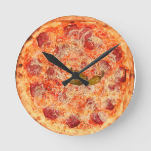 Pepperoni Pizza Time Ronde Klok