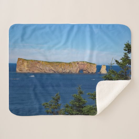 Percé Rock in de Golf van de Sint-Laurens Sherpa Deken (Voorkant (horizontaal))