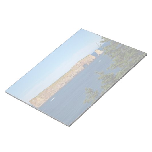 Percé Rock in de Golf van de St. Lawrence Notitieblok (Schuin)