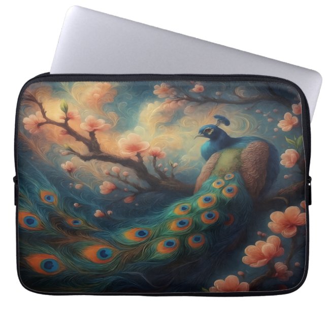 Perched Peacock Laptop Sleeve (Voorkant)
