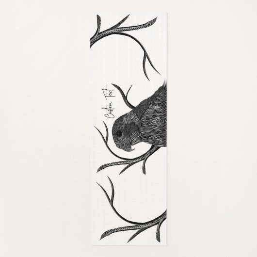 Peregrine Falcon in boomtakken met handschrift Yogamat (Voorkant)