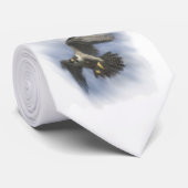 Peregrine Falcon in Flight Stropdas (Opgerold)