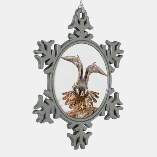 Peregrine Falcon Tin Sneeuwvlok Ornament (Links)
