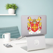 Perez Family Crest Sticker (Laptop op bureau)