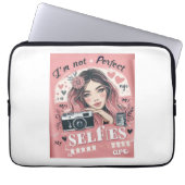 Perfect Girl Laptop Sleeve (Voorkant)