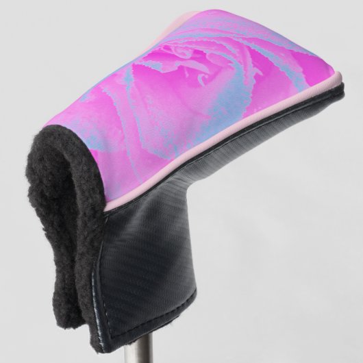 Perfect Hot Pink en Light Blue Roos Detail Golfheadcover (3/4 voorkant)