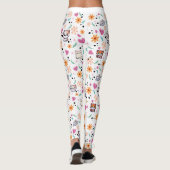 Perfect Playful: Kawaii Cat Garden Pattern Leggings (Achterkant)