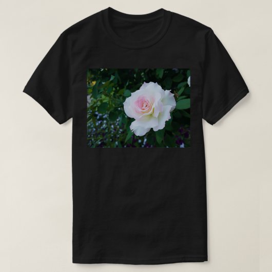 Perfect White Roze Rose T-shirt (Design voorkant)