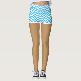 Perfecte benen in blauwe chevron shorts leggings