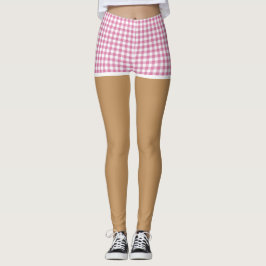 Perfecte benen in roze geruite korte broek leggings