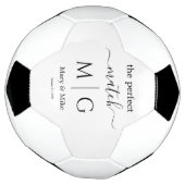 Perfecte Match Monogram Verloofd Naam Wit Voetbal (Gedraaid)