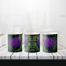 Perfecte Paarse Allium Flower Motivatie Quote Koffiemok