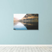 Perfecte reflecties canvas afdruk (Insitu (Houten vloer))