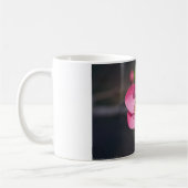 Perfecte Roze Bloeiende Kwee Koffiemok (Links)