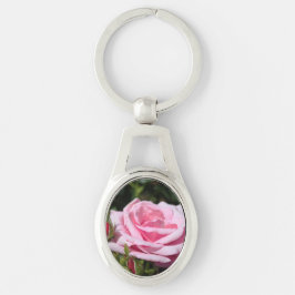 perfecte roze roze roze bloemen en knoppen. liefde sleutelhanger
