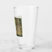 Pergola met wijndruiven (wijngaard) glas (Links)