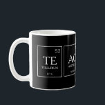 Periodieke chemie van leraren koffiemok<br><div class="desc">De scheikunde van de leraar periodieke termijnen de mok van de wetenschappen leest leraar gebruikend de elementen van het periodieke lijst,  of u kunt met uw eigen vier-element woord of naam personaliseren. Een ideaal cadeau voor wetenschapsdocenten. Unieke grafische kunst op www.mylittleeden.com</div>
