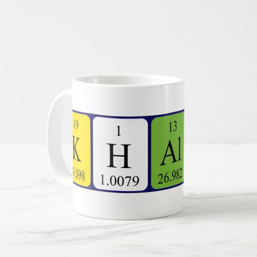 Periodieke mok van Khalid-namen (Voorkant links)