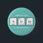 Periodieke Tabel Humor | Funny Science Pun Ma Ronde Button 3,2 Cm<br><div class="desc">Humoureuze magneet voor wetenschapsliefhebbers en wetenschappers. Deze grappige wetenschappelijke pun magnet is perfect voor die speciale persoon in je leven die geobsedeerd is door alle dingen die de wetenschap doet. Deze magneet speelt op het humoristische element van het periodieke lijst van elementen.</div>