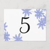 Periwinkle Blue Daisies Table Number Briefkaart (Achterkant)