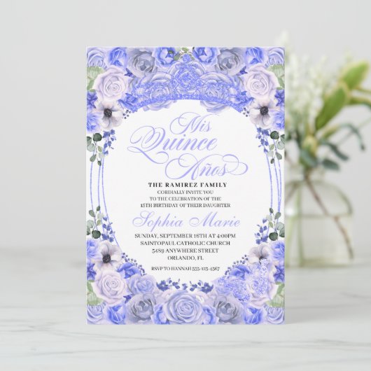 Periwinkle Blue Floral Quinceanera Birthday Kaart (Staand voorkant)