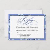 Periwinkle Blue Floral Reply RSVP Card (Voorkant)