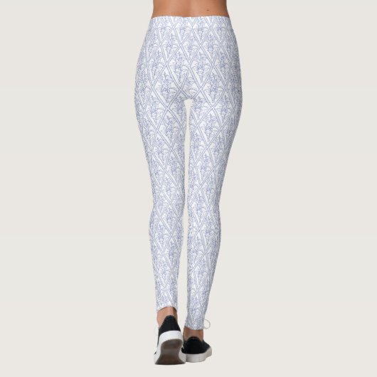 Periwinkle Blue op White Floral Diamond Pattern Leggings (Achterkant)