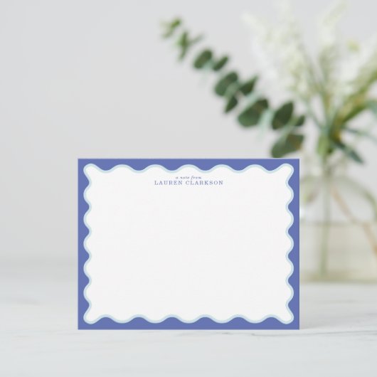 Periwinkle & Icy Blue Wavy Border Note Card Kaart (Staand voorkant)