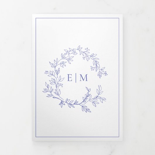 Periwinkle Leafy Crest Monogram Weddenschap Drieluik Uitnodiging (Cover)