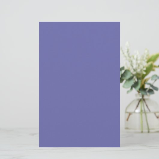 Periwinkle Solid Color Briefpapier (Staand voorkant)