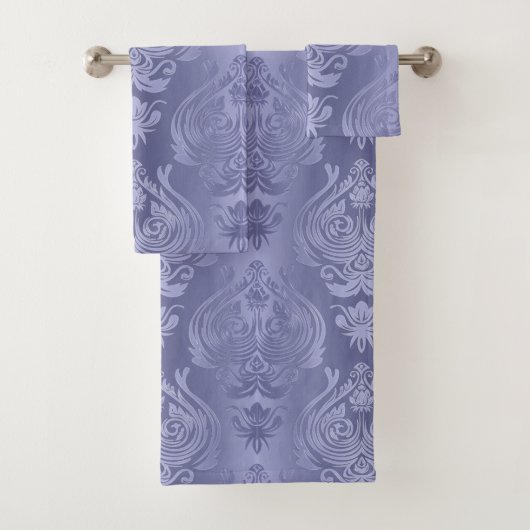 Periwinkle Steel Floral Lace Damask Bad Handdoek (Insitu)